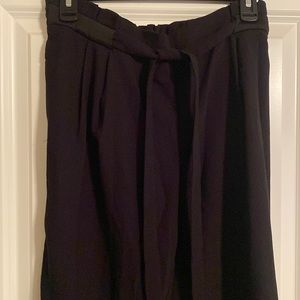 Adrienne Vittadini black flowy tie pants